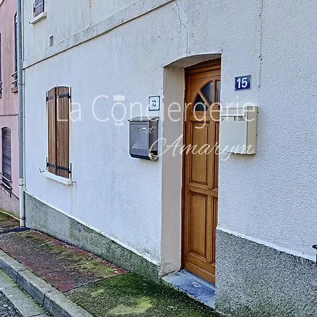 Maison Proche Du Port Avec Terrasse Et Cour Privative Le Tréport