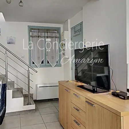 Prázdninový dům Maison Proche Du Port Avec Terrasse Et Cour Privative Le Tréport