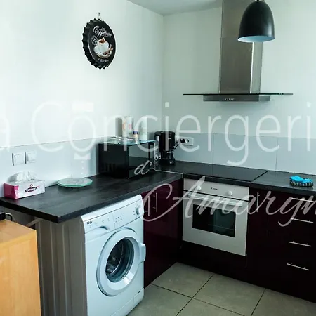 Maison Proche Du Port Avec Terrasse Et Cour Privative *